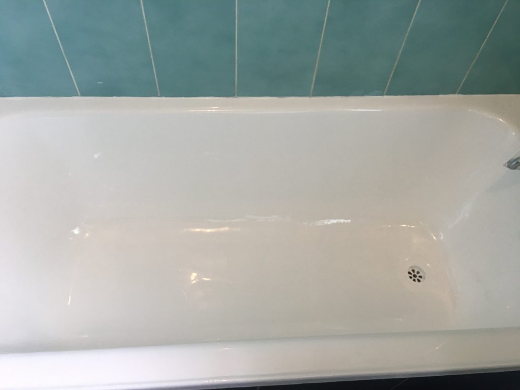 Bathtub Enamel Repair - Brisbane Bath Resurfacing