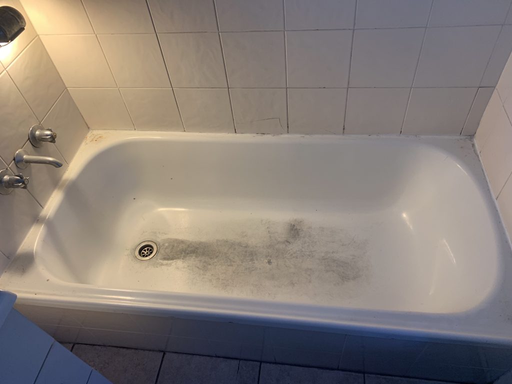 Grubby Enamel bath